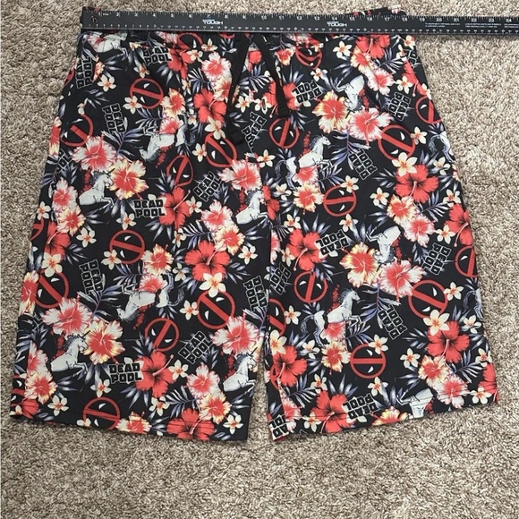 Marvel Comics Deadpool Floral All Over Print Sleep Lounge Jam Mesh Shorts - Picture 3 of 8